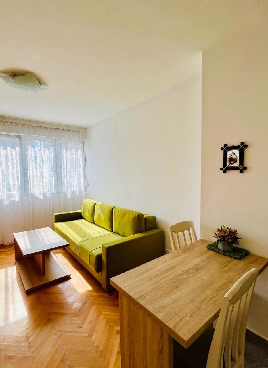 Studio Apartment Welcome Бар Экстерьер фото